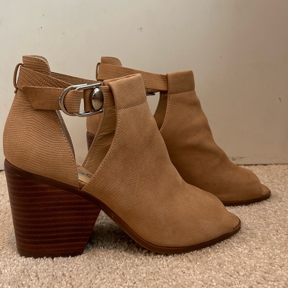 Sole Society Ferris Suede Booties
